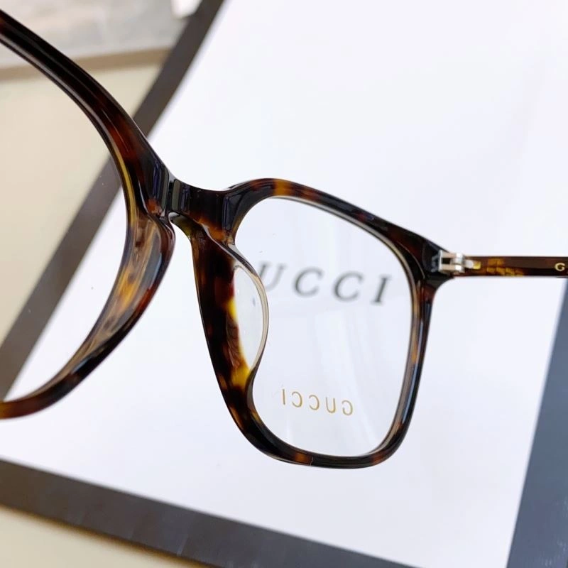 Gucci Sunglasses SunProtective 279513