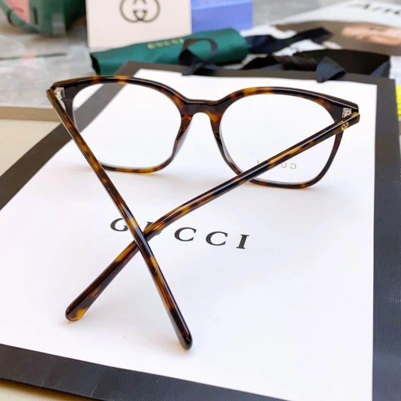 Gucci Sunglasses SunProtective 279513