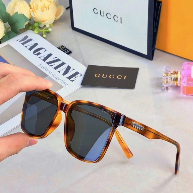 FashionForward Gucci Sunglasses 279503