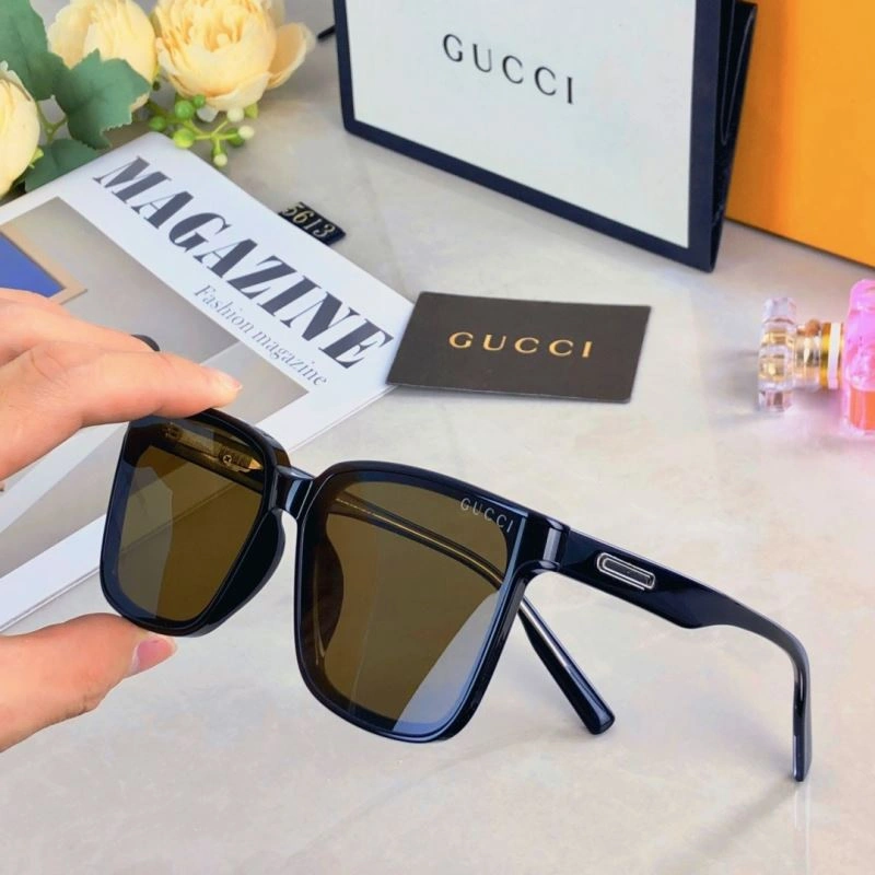 FashionForward Gucci Sunglasses 279503