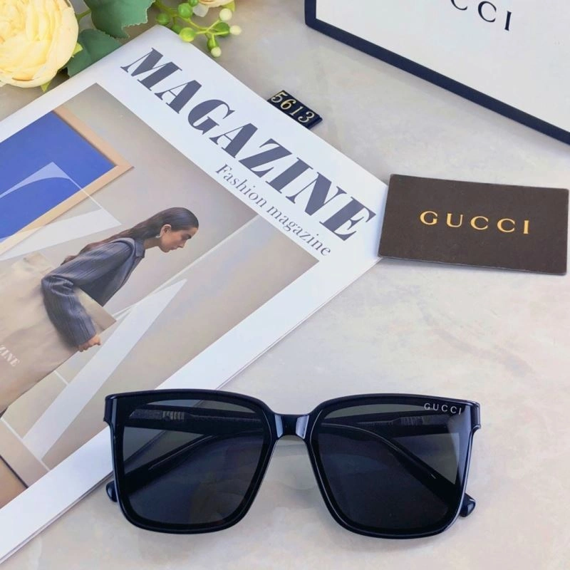 FashionForward Gucci Sunglasses 279503