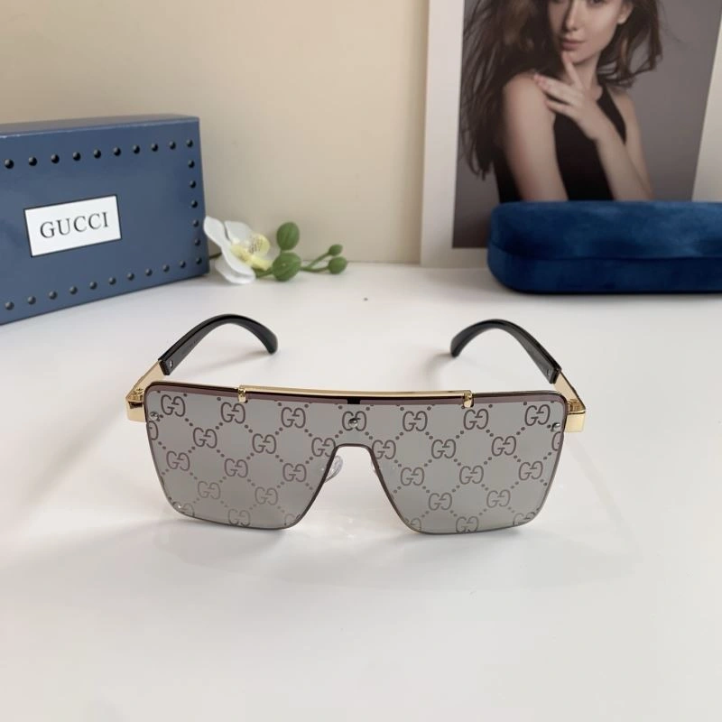 Gucci Sunglasses WeatherProof 279496