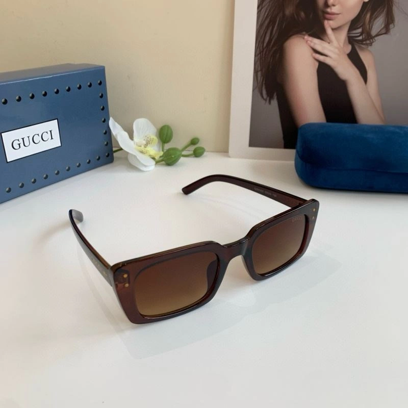 Gucci Sunglasses Stylish 279491