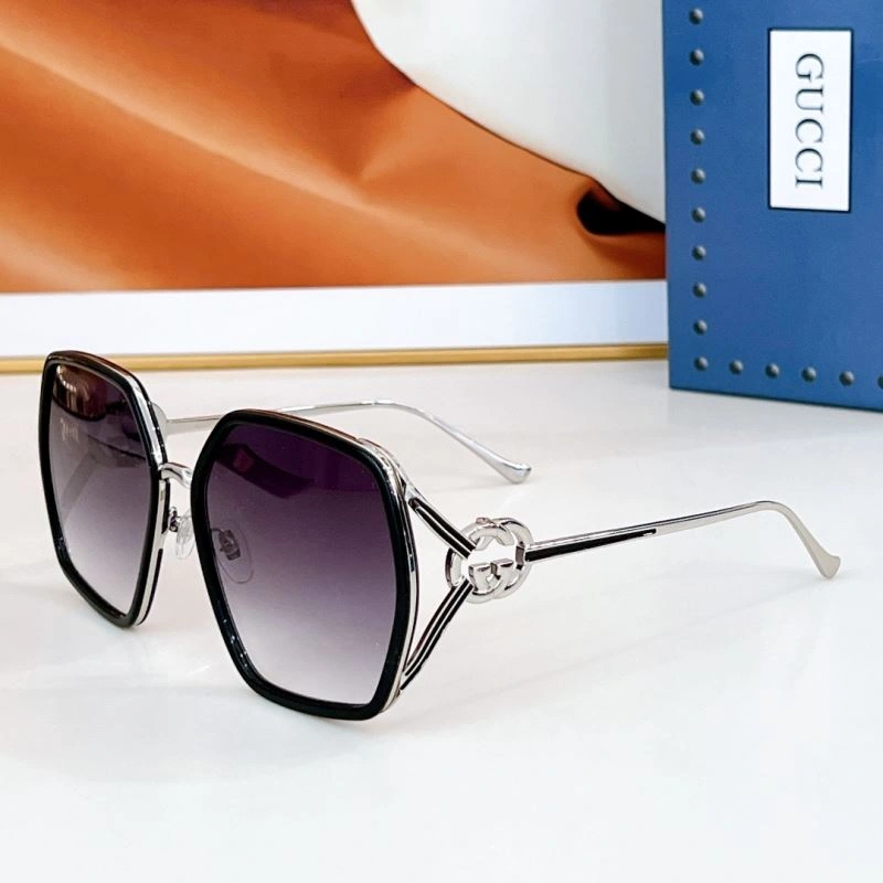 Gucci Sunglasses Compact 279486