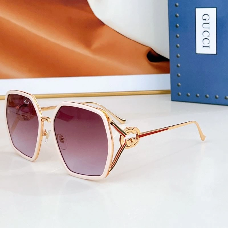 Gucci Sunglasses Compact 279486
