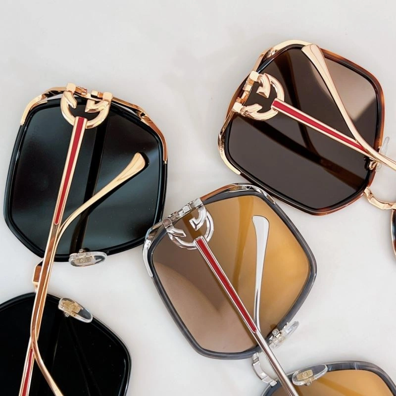 Gucci Sunglasses Compact 279486