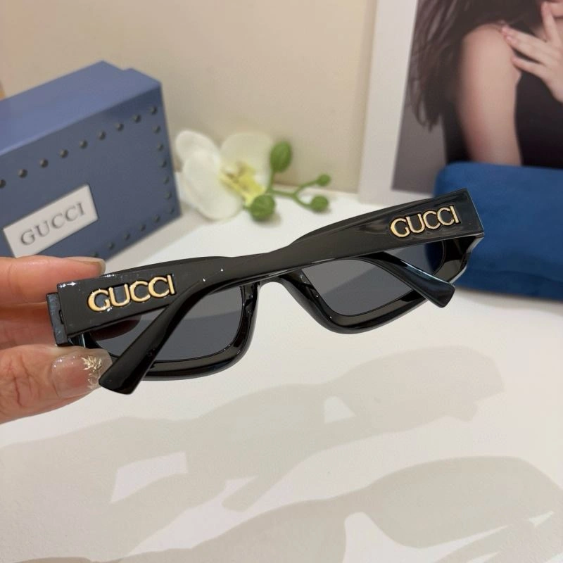 Gucci Sunglasses Durable 279461