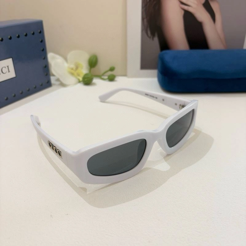 Gucci Sunglasses UrbanChic 279466