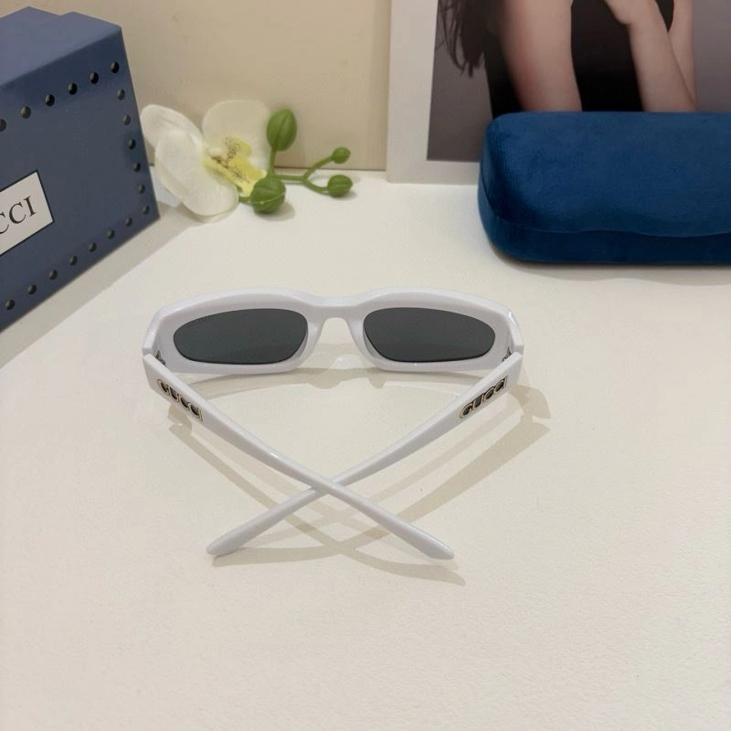 Gucci Sunglasses UrbanChic 279466
