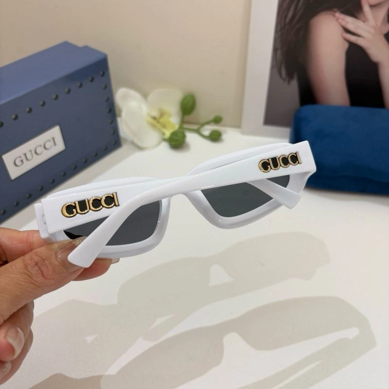 Gucci Sunglasses UrbanChic 279466