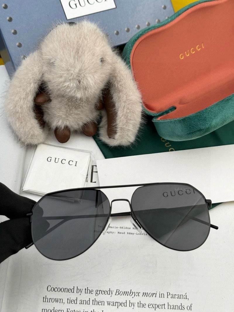 Tailored Gucci Sunglasses 279475