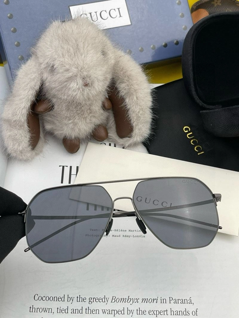 Gucci Sunglasses Durable 279476