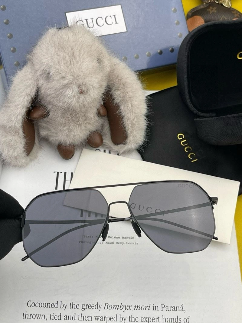 Gucci Sunglasses Durable 279476