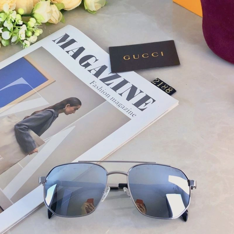 Gucci Sunglasses Snug 279477