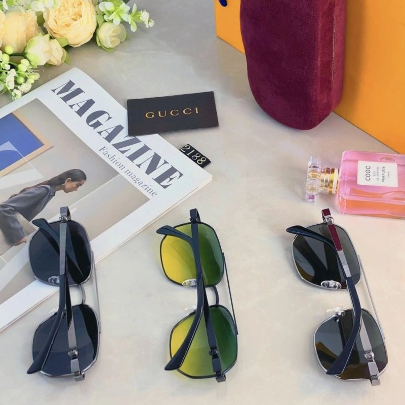 Gucci Sunglasses Snug 279477