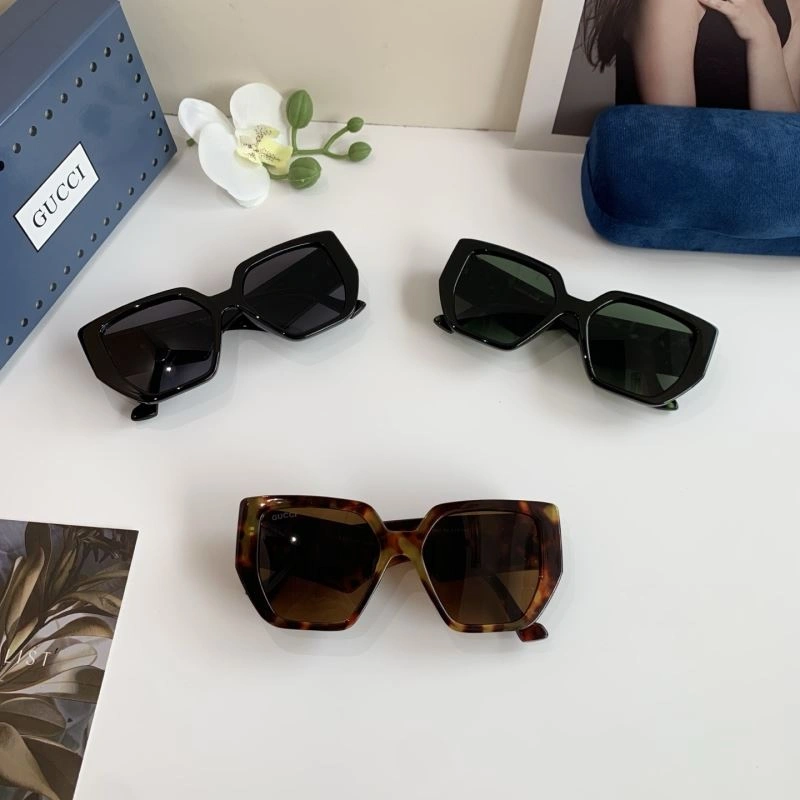 Gucci Sunglasses Effortless 279463