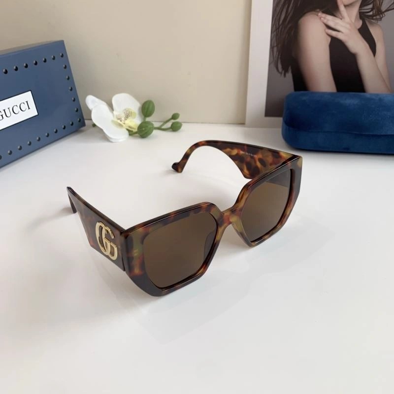 Gucci Sunglasses SunProtective 279453
