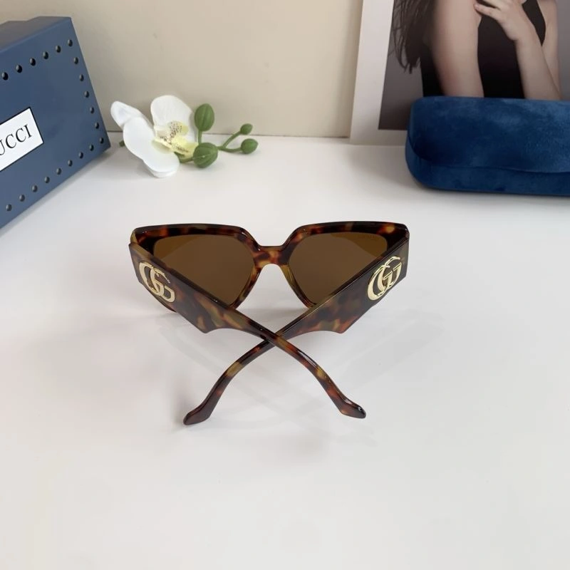 Gucci Sunglasses SunProtective 279453