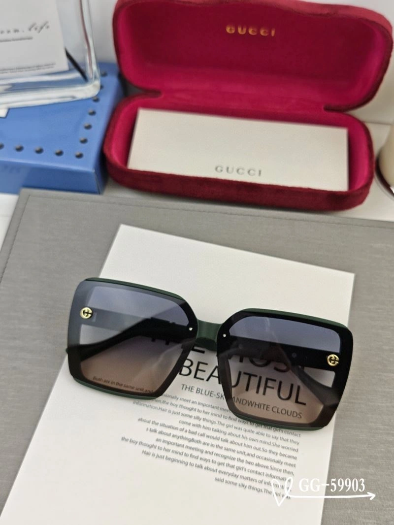 Comfortable Gucci Sunglasses 279455