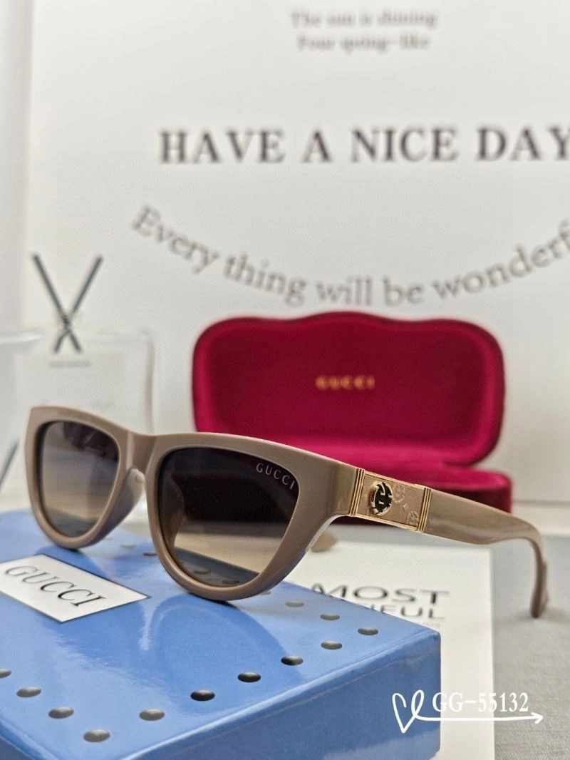 Trendsetting Gucci Sunglasses 279452