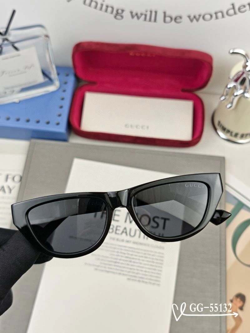 Trendsetting Gucci Sunglasses 279452
