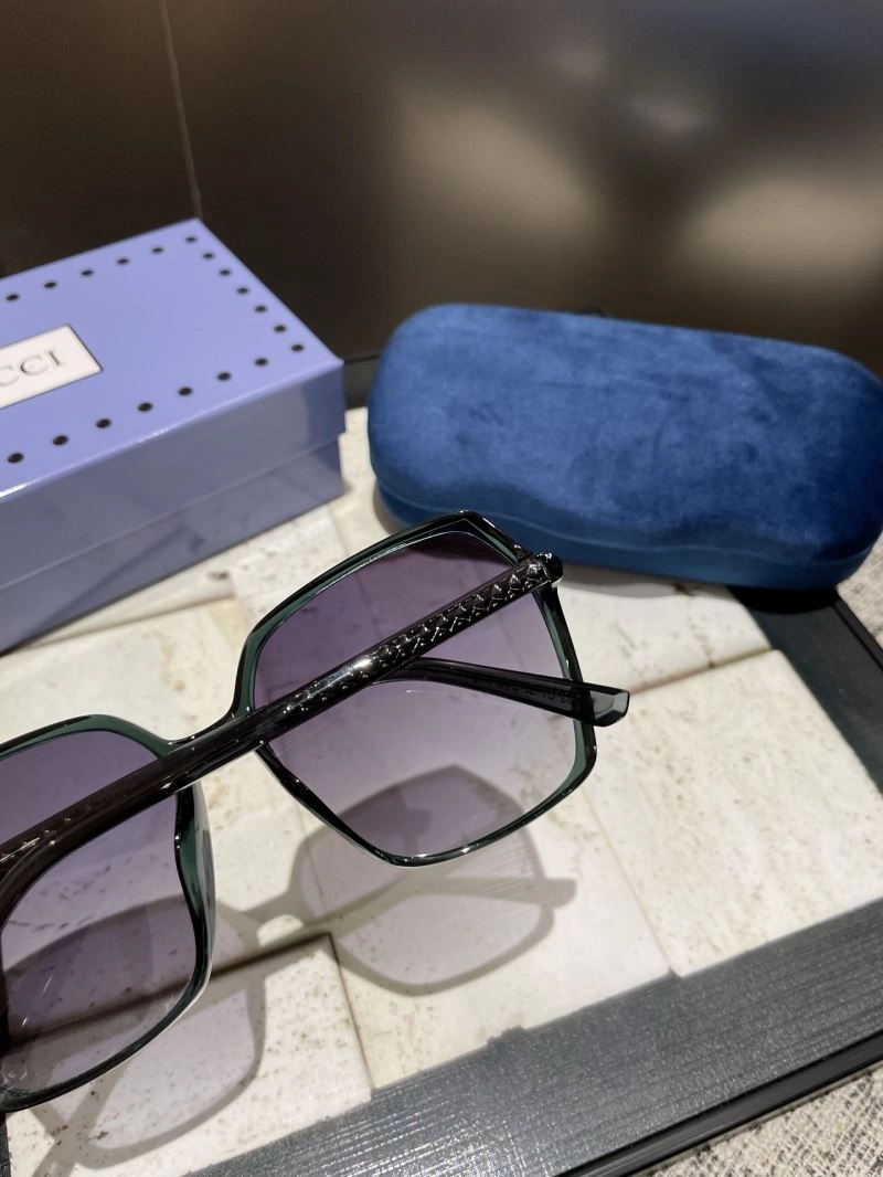 Gucci Sunglasses AllSeason 279448