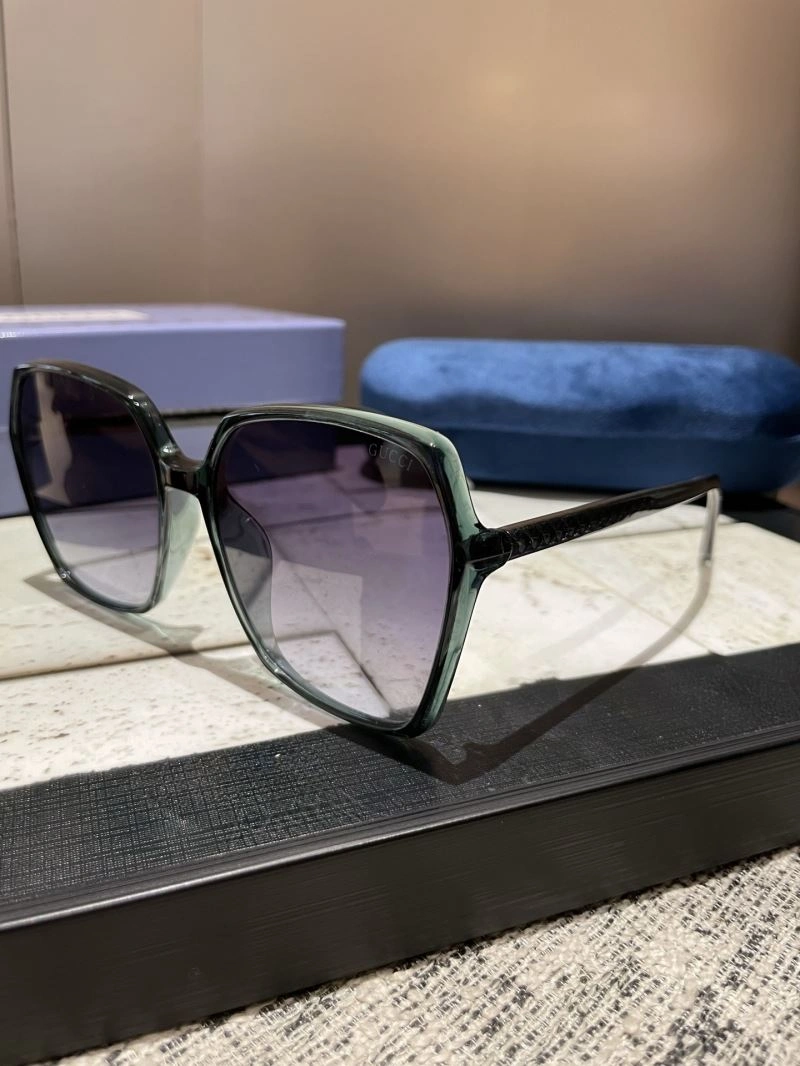 Gucci Sunglasses AllSeason 279448