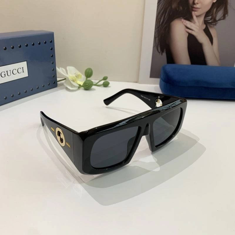 Gucci Sunglasses Youthful 279432