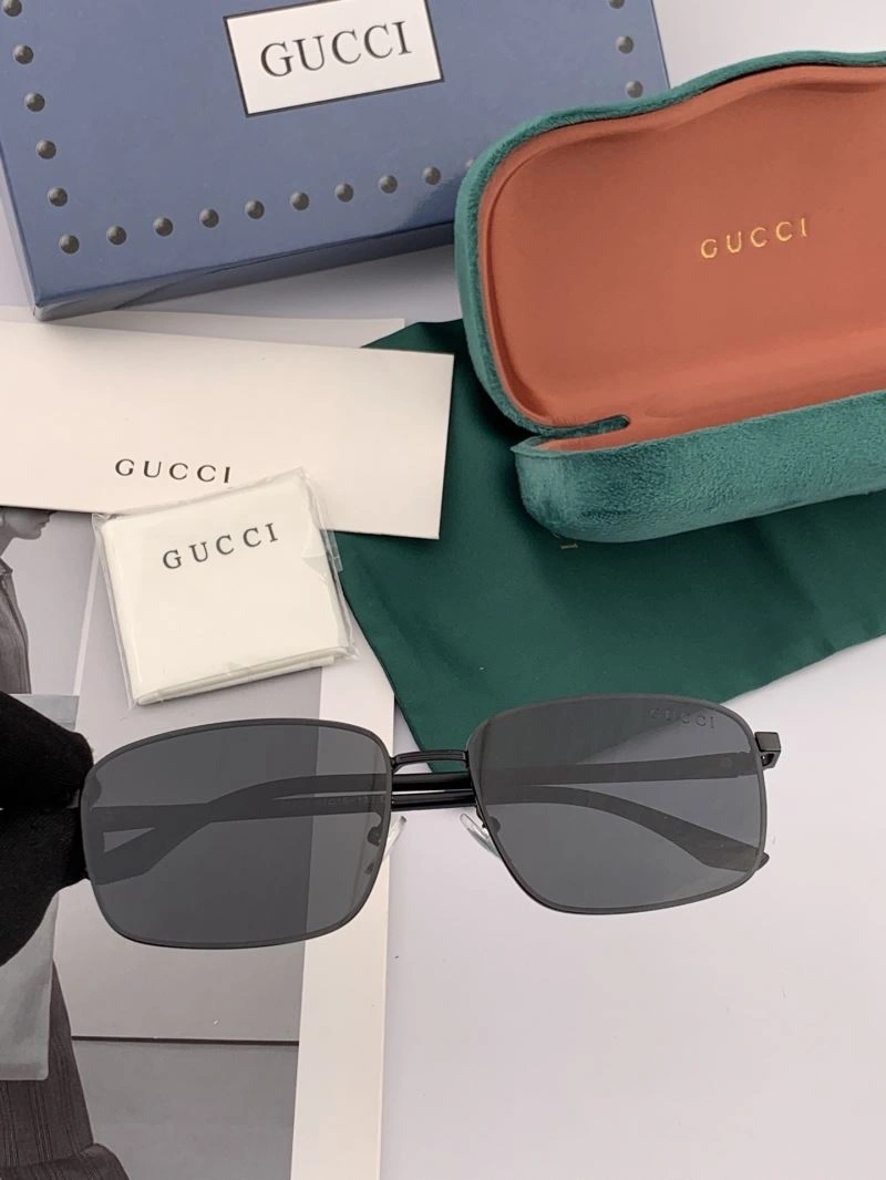 Resilient Gucci Sunglasses 279427