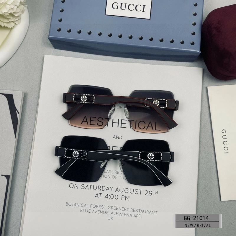 Elegant Gucci Sunglasses 279425