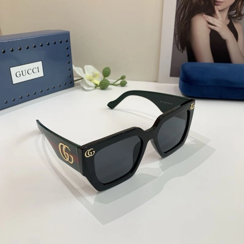 Gucci Sunglasses TimelessDesign 279414
