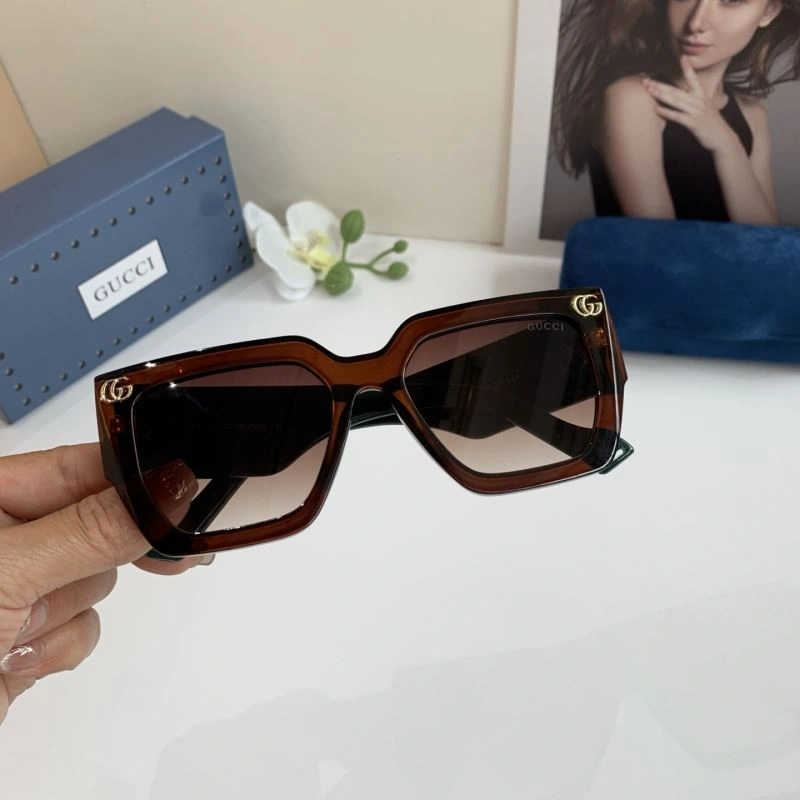 Fashionable Gucci Sunglasses 279412