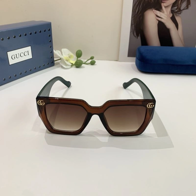 Fashionable Gucci Sunglasses 279412
