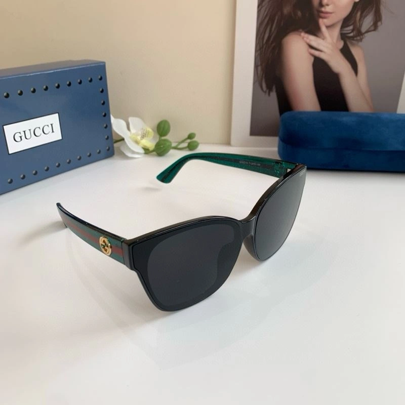 Efficient Gucci Sunglasses 279411