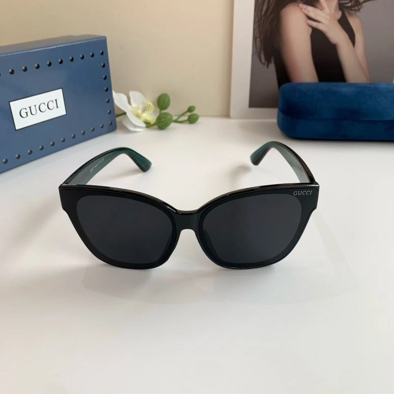 Efficient Gucci Sunglasses 279411