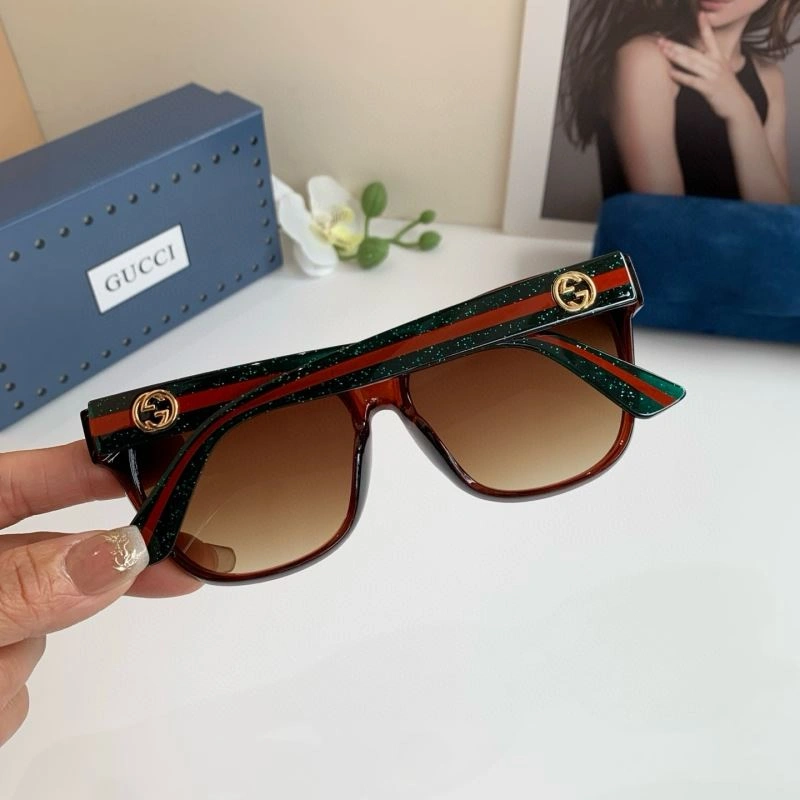 Gucci Sunglasses Functional 279410