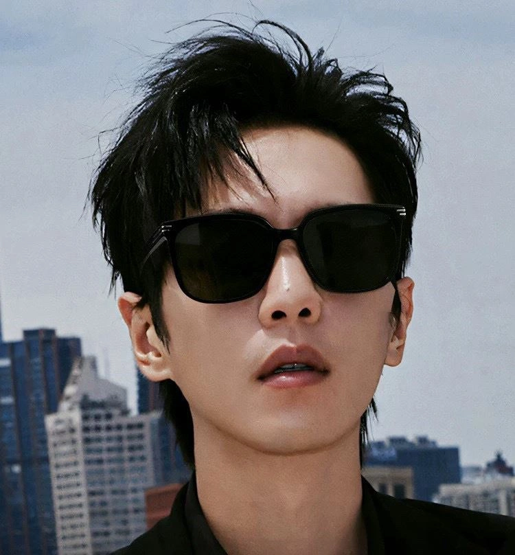 Gucci Sunglasses SmoothTexture 279988