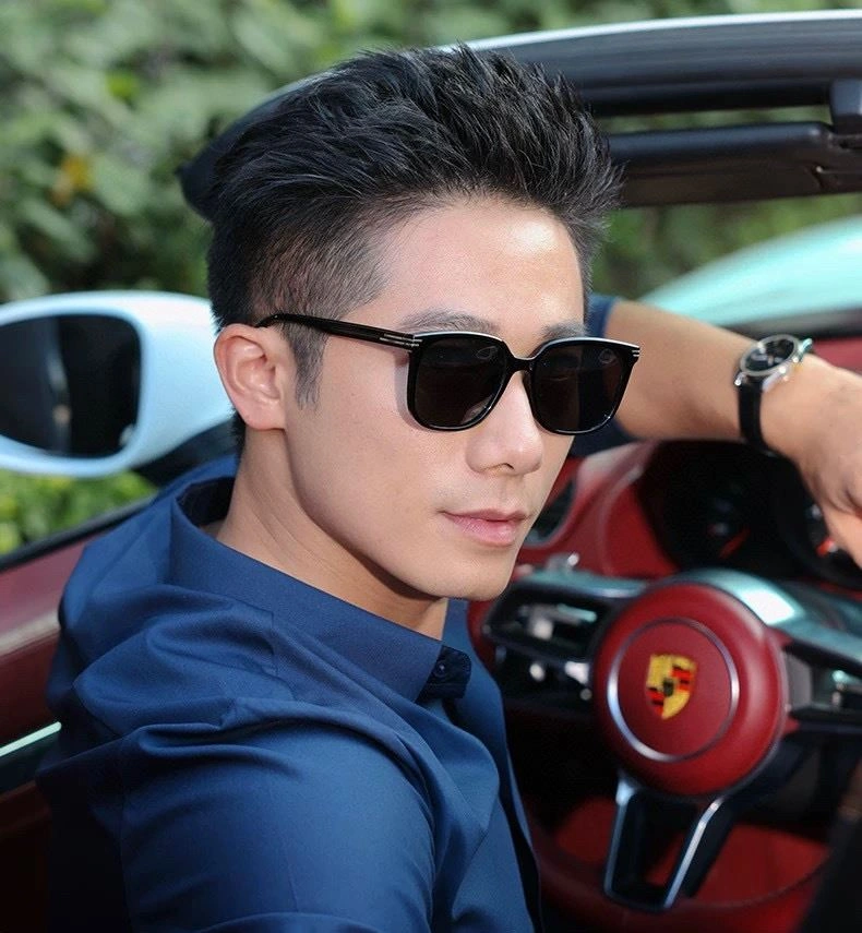 Gucci Sunglasses SmoothTexture 279988