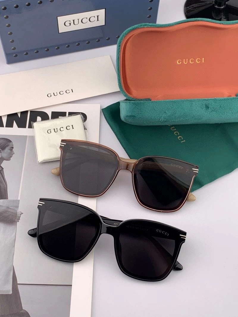 Gucci Sunglasses SmoothTexture 279988