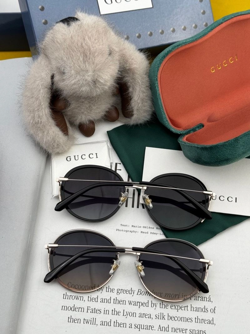Gucci Sunglasses RelaxedFit 279987