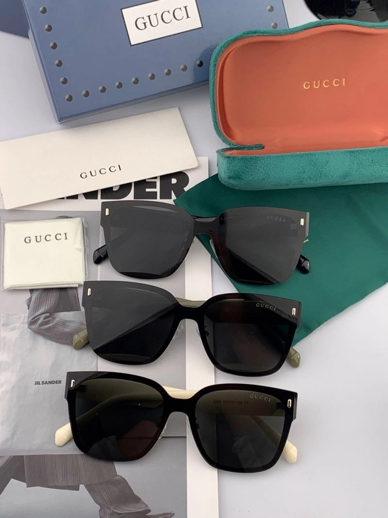 Lightweight Gucci Sunglasses 279977