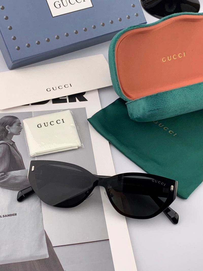 Gucci Sunglasses WrinkleFree 279959