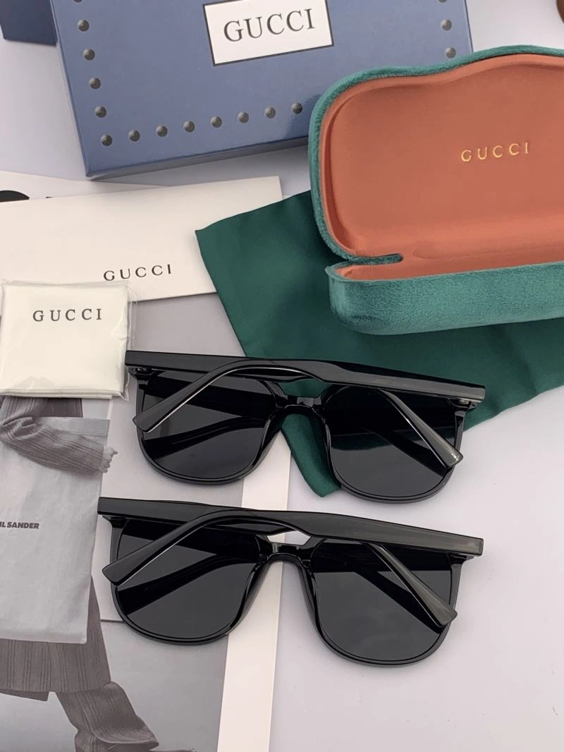 AllSeason Gucci Sunglasses 279956