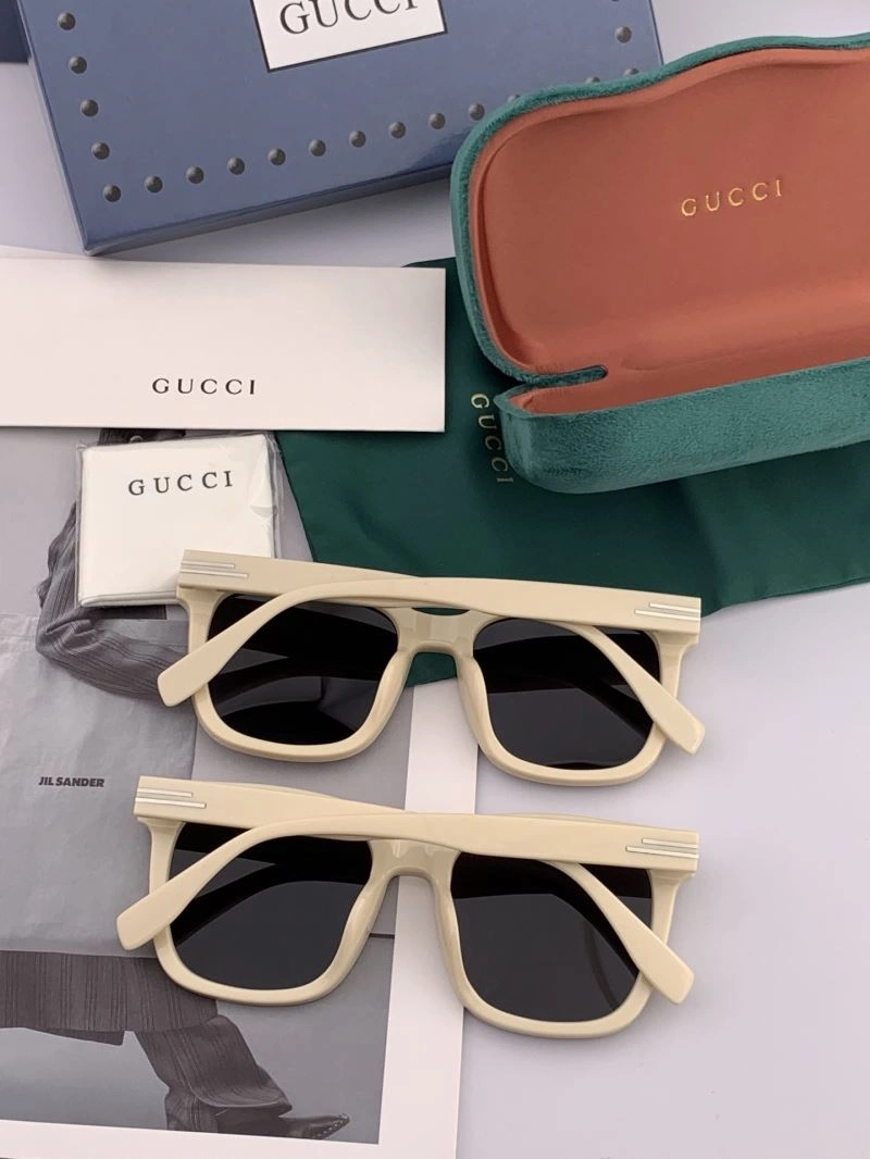 Gucci Sunglasses SoftTouch 279967