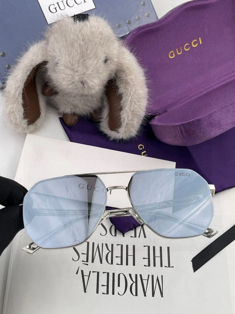 Gucci Sunglasses Durable 279961