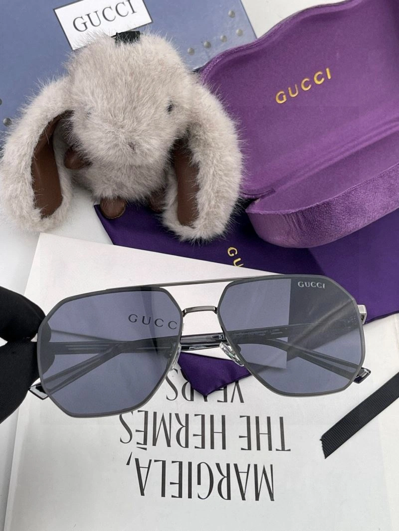 Gucci Sunglasses Durable 279961