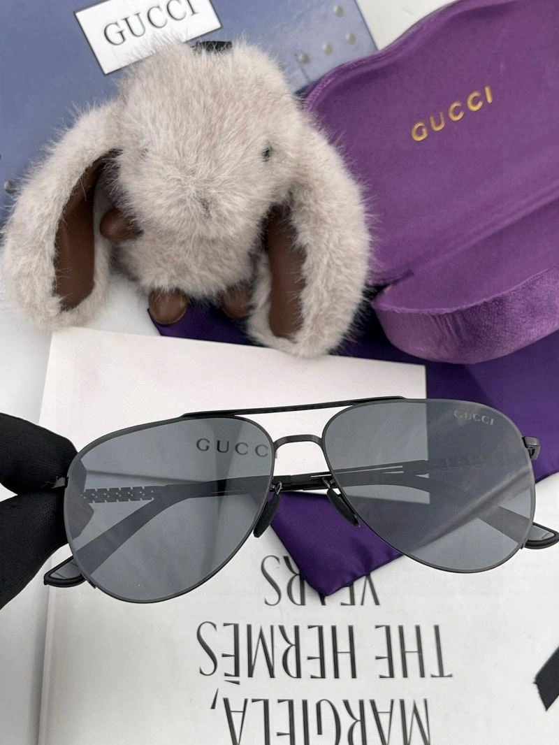 Gucci Sunglasses Functional 279968