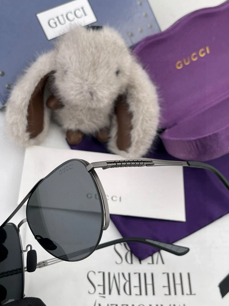 Gucci Sunglasses Functional 279968