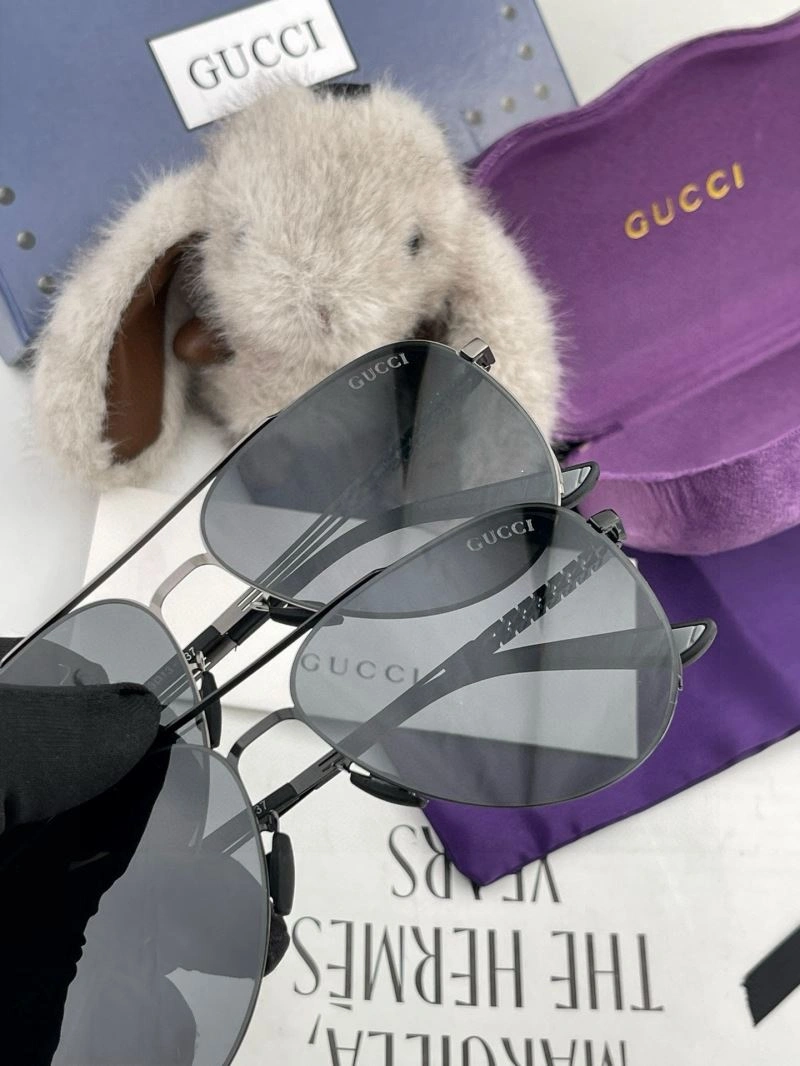 Gucci Sunglasses Functional 279968
