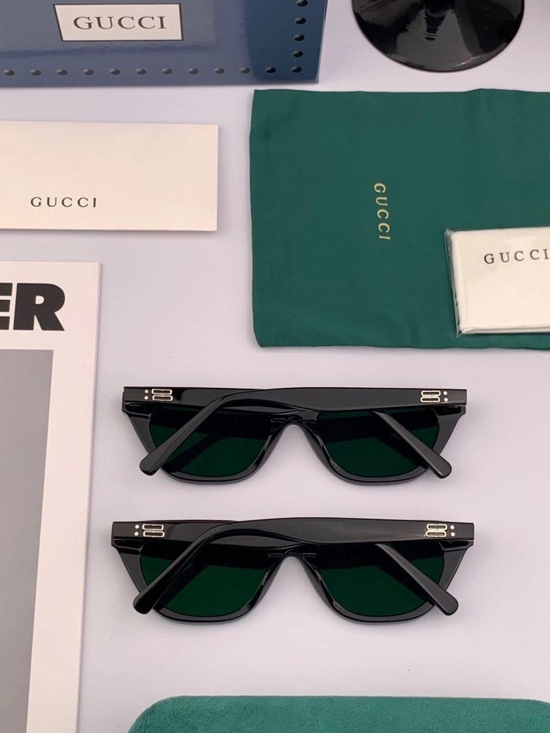 MultiPurpose Gucci Sunglasses 279971